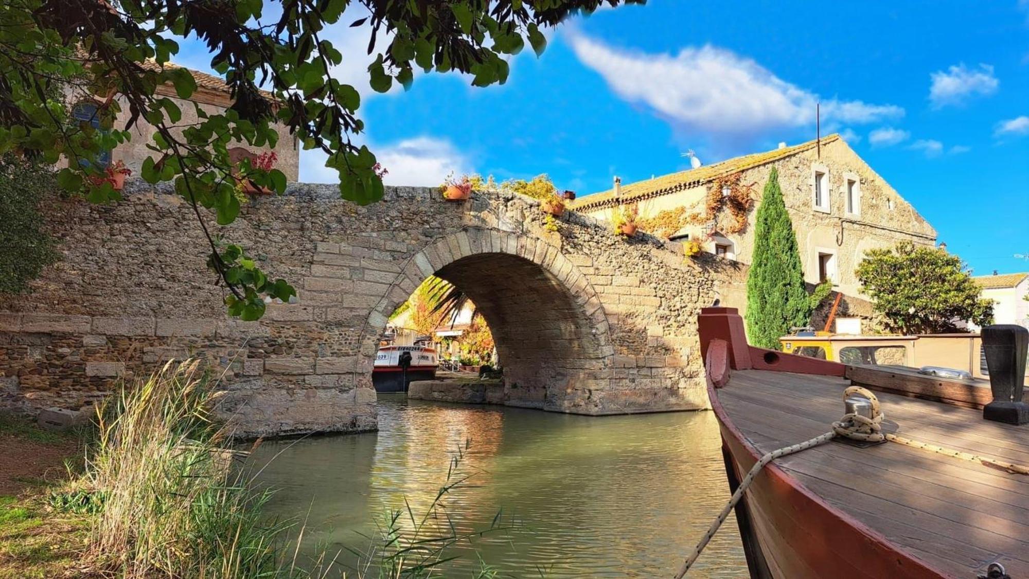 Louis Xiv, Le Somail. Ginestas Exterior foto
